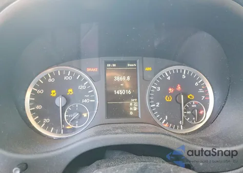 2017 Mercedes-Benz Metris из США, поврежденный, VIN WDAPG2EE7H3311223